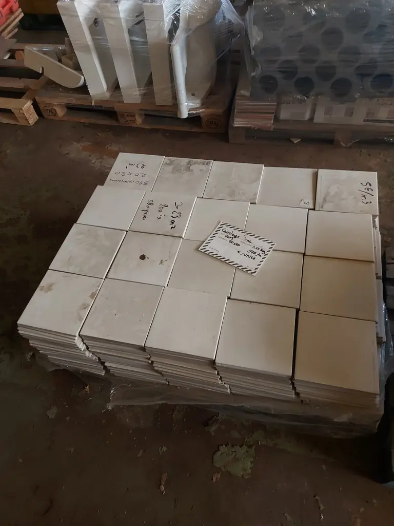 DL01 - Carrelage Carré