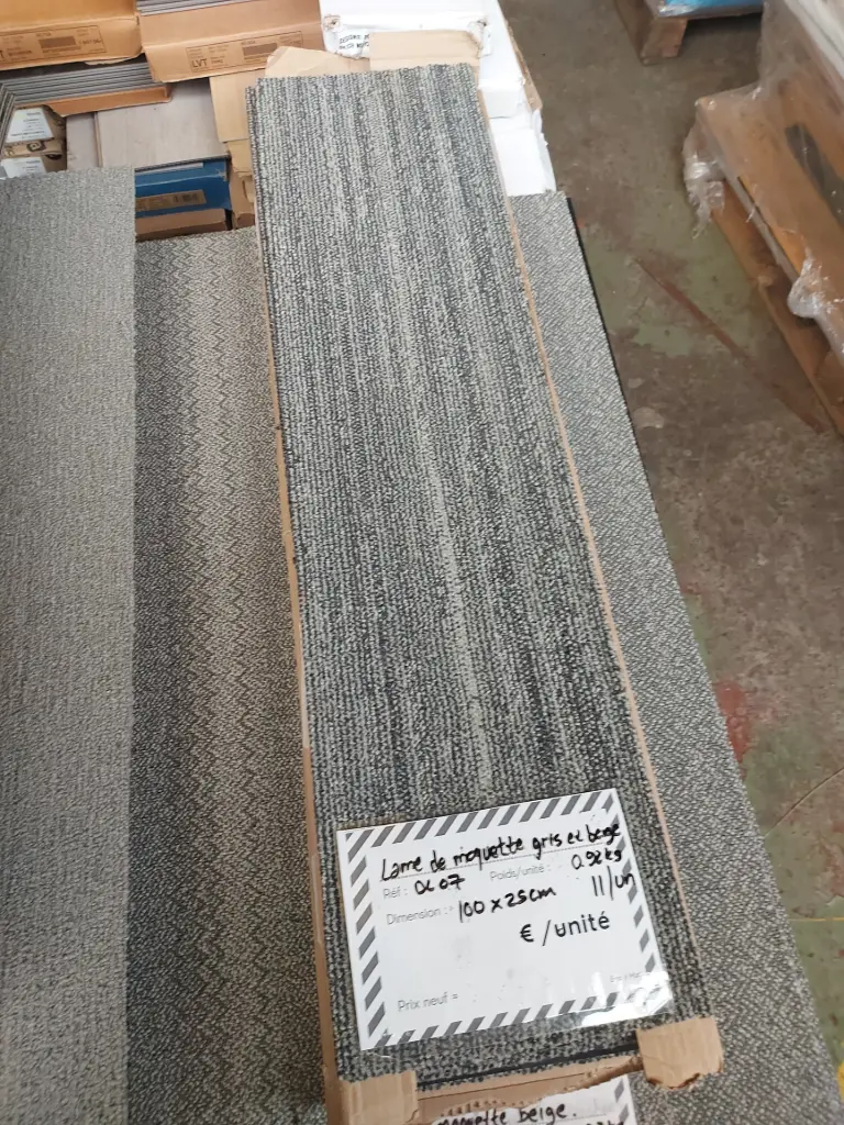 DL07 - Lame de Moquette
