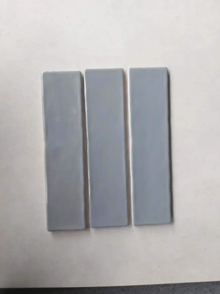 VE02 - Carrelage mural Couleur: Gris foncé - 7.5 x 30