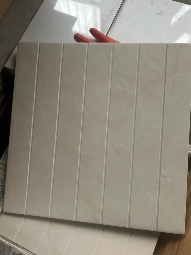 JT08 - Carrelage mural