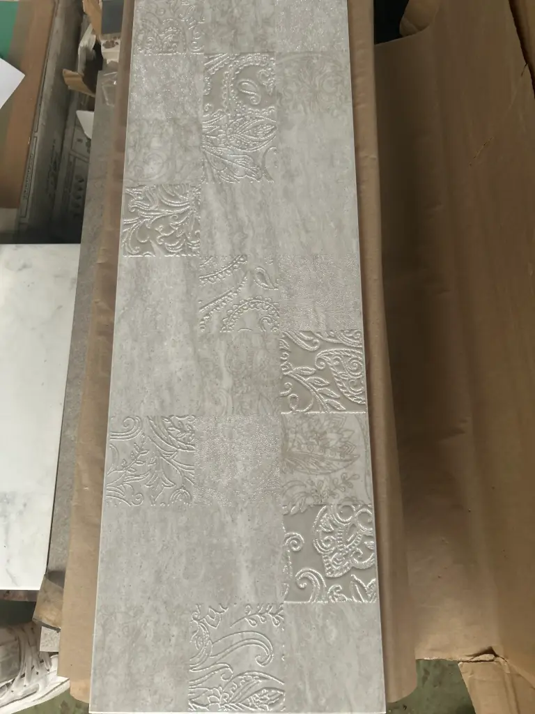 JT13 - Carrelage mural