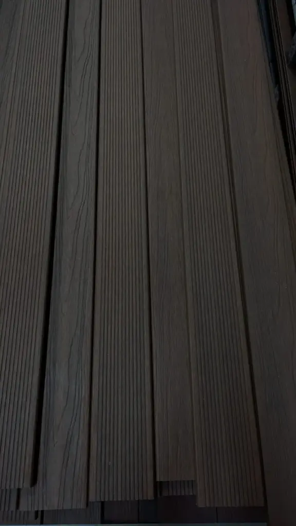 MT09 - Lame composite brooklyn teak