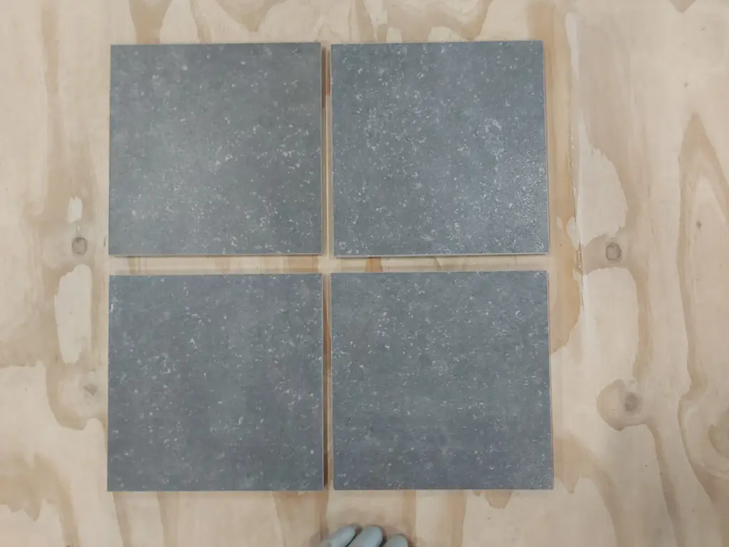 DL17 - Carrelage sol