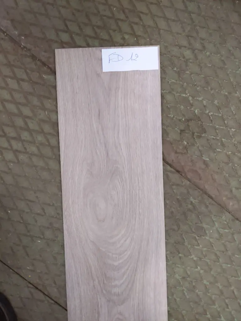 FD12 - Lames vinyle moduleo laurel oak