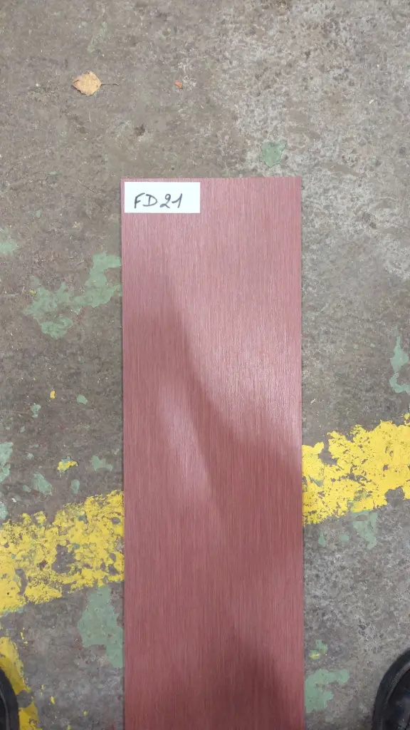 FD21 - Lames vinyle rouge interface 