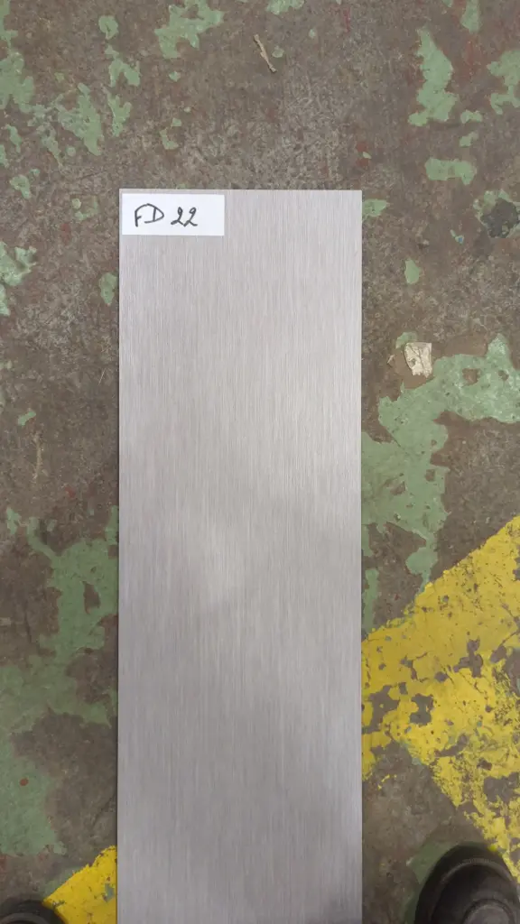 FD22 - Lames vinyle sandal wood interface