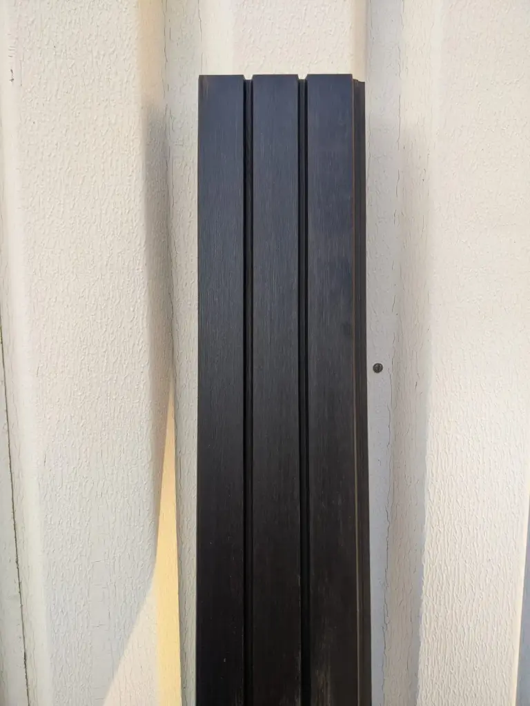 [MM02] MM02 - Bardage noir 