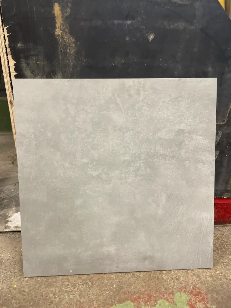 CT180 - Carrelage sol gres cérame 