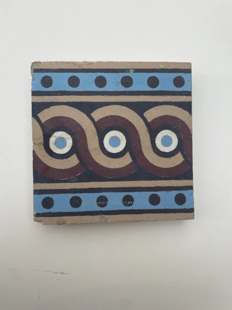 CT230 - Lot de 18 carreaux de ciment anciens 