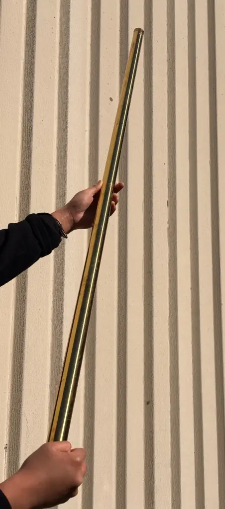 FR14 - Tube en laiton 