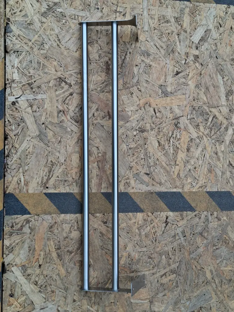 FR02 - Porte Serviette 