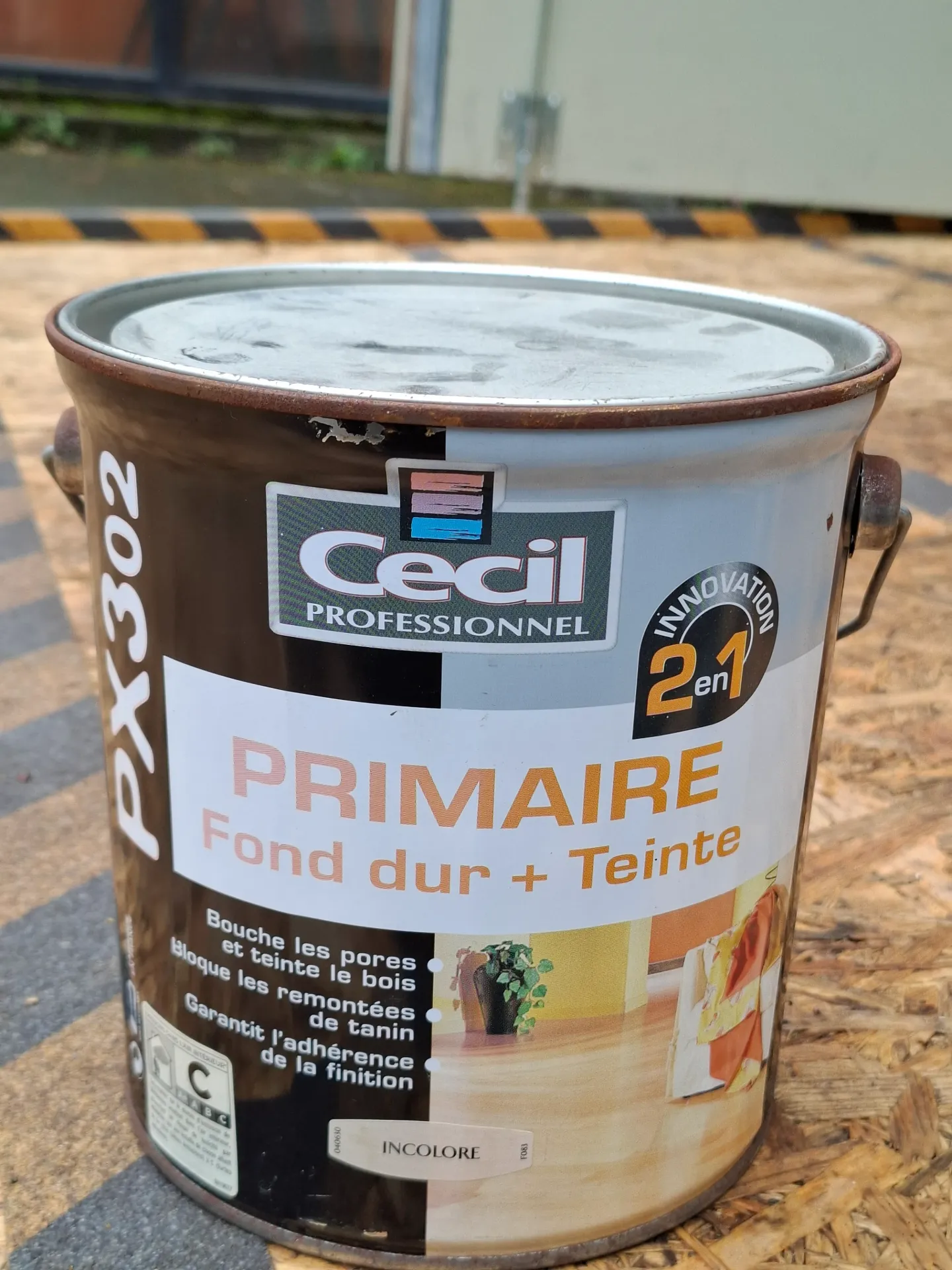 [FR84] FR84 - CECIL PX302 - Primaire Fond Dur Teinté