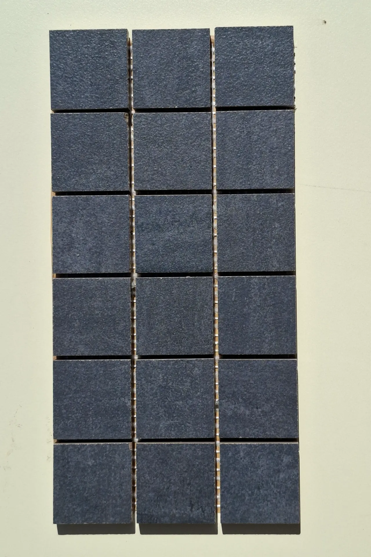 FR100 - Carrelage Mosaïque aspect béton Couleur: Gris - 30×15