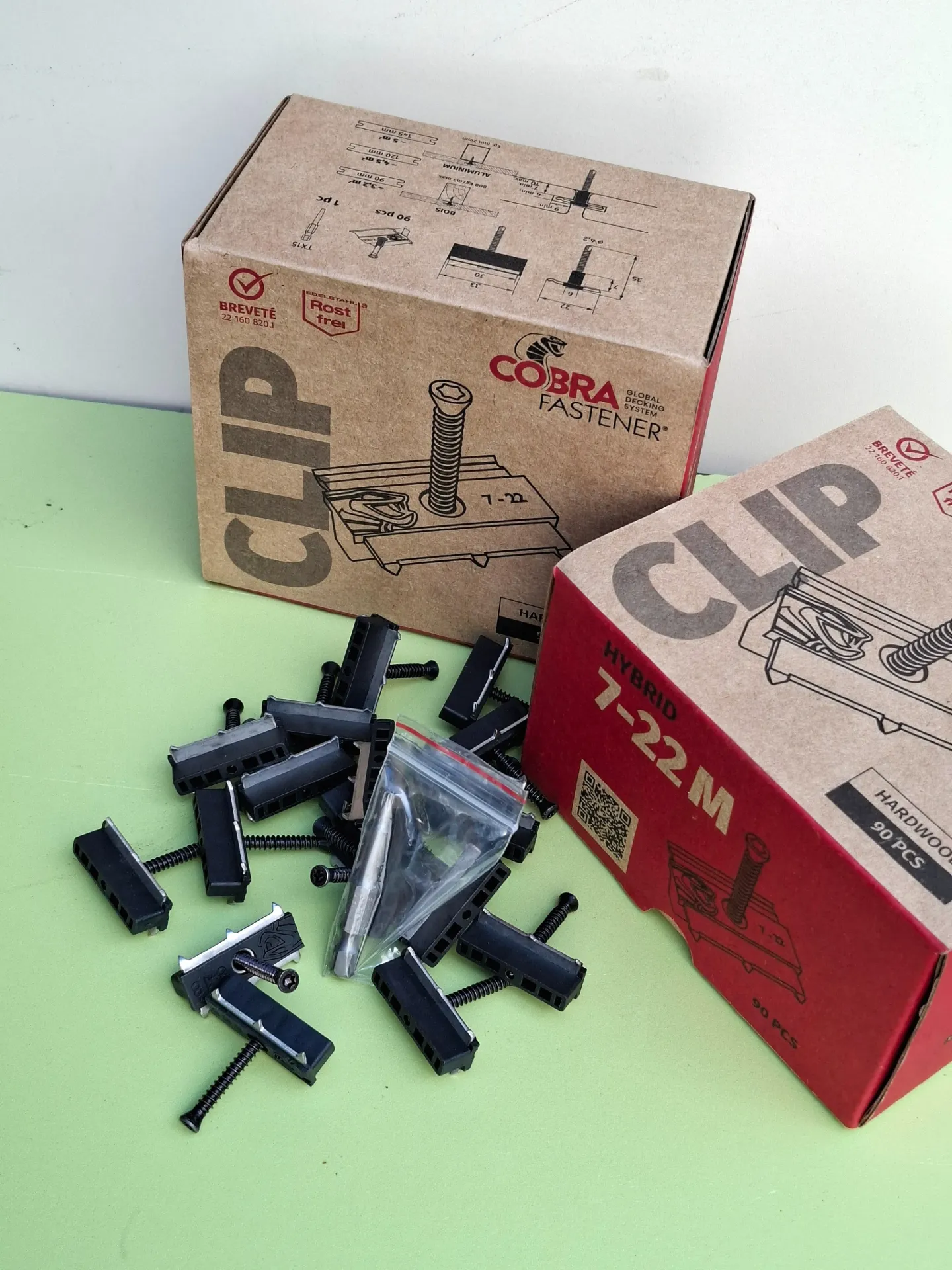 FR131 - Clip Terrasse Cobra 8 - 18 m (90 clips+ vis)