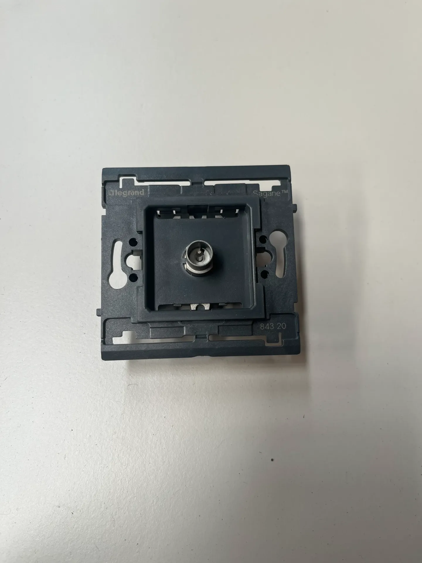 CT332  - Prise TV Legrand Sagane - lot de 8