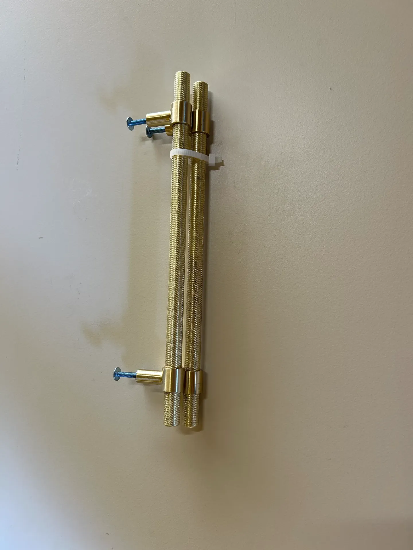 SA13  - Lot de 2 poignées de meuble