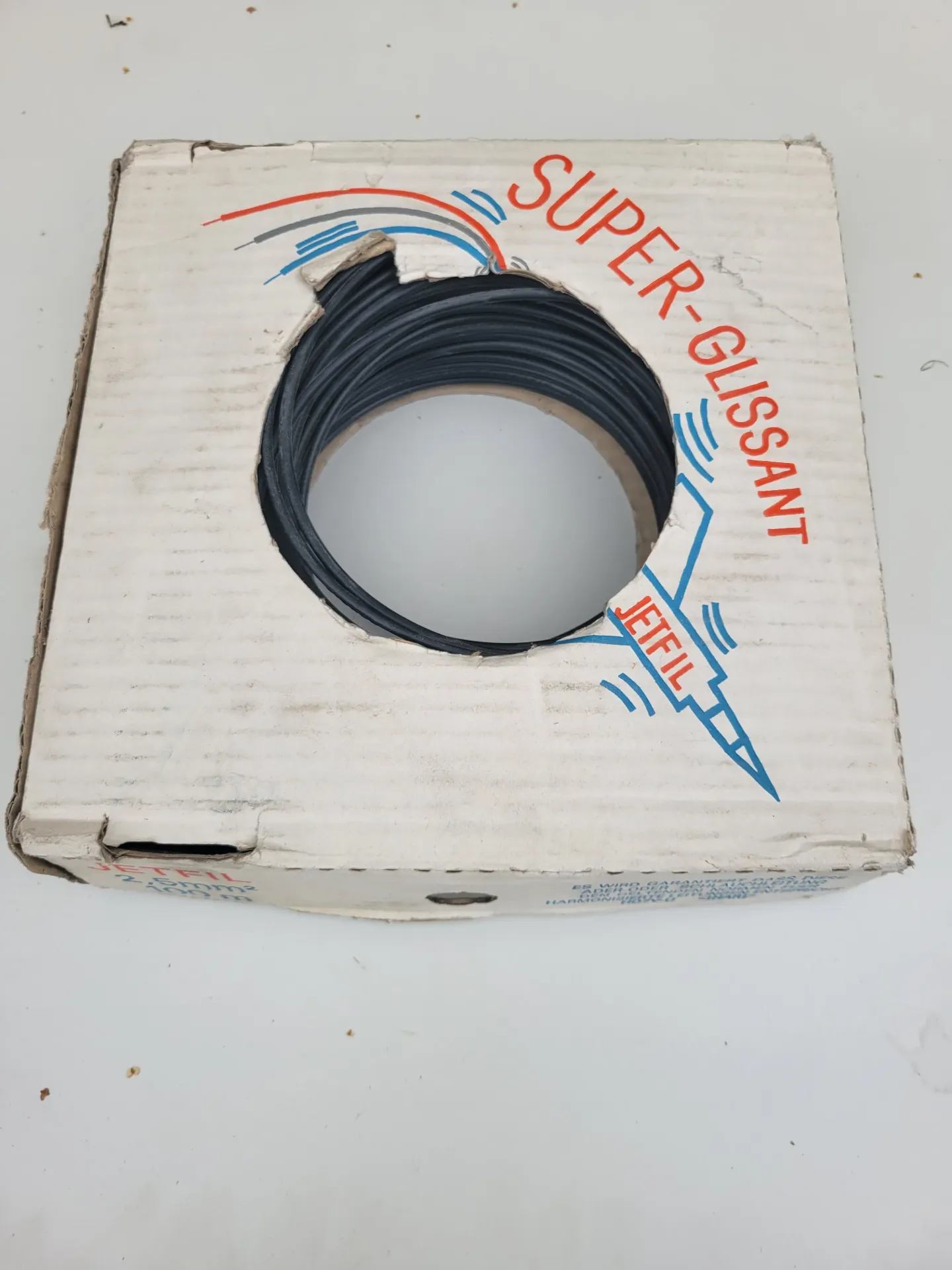 [RD37] RD37 - Cable électrique 2,5mm2 100M