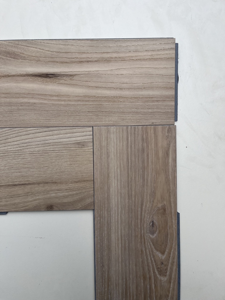 CT450 - Parquet stratifié à chevron - lot de 9,5 m