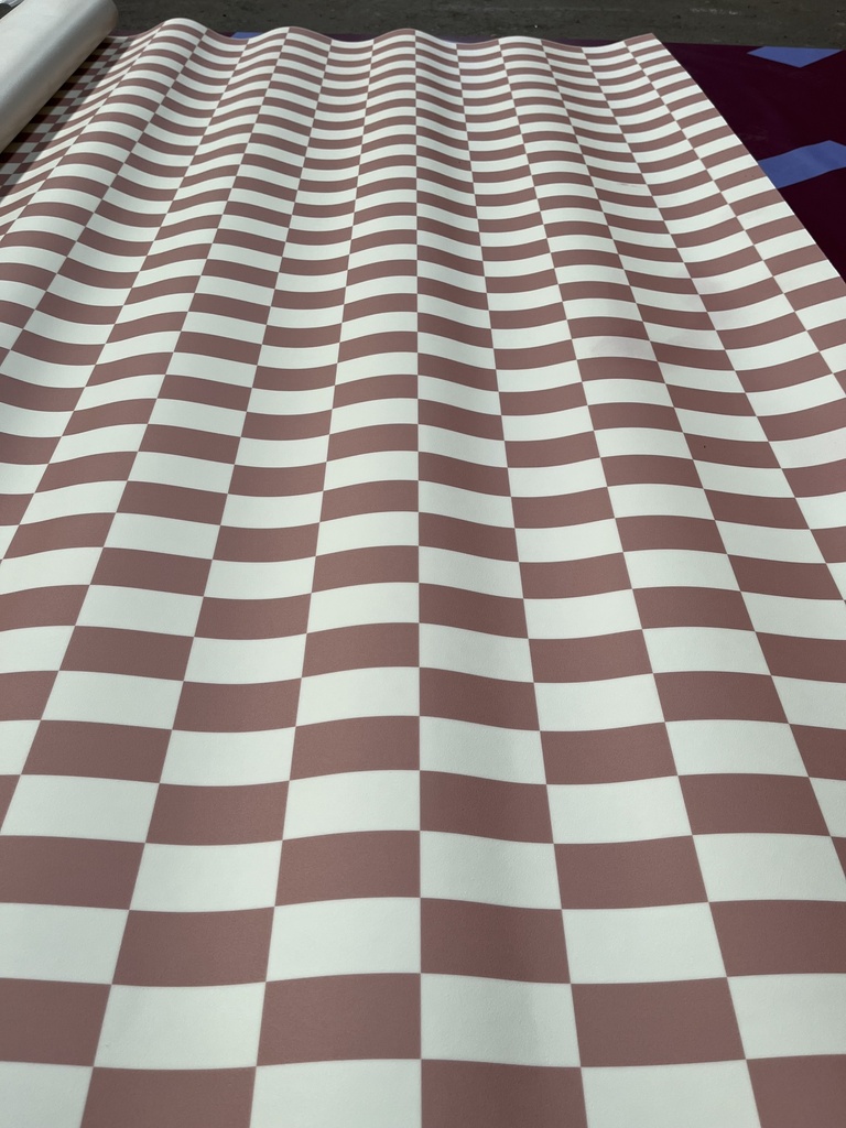 CT477 - Rouleau lino effet damier blanc et rose - 6,3 m2
