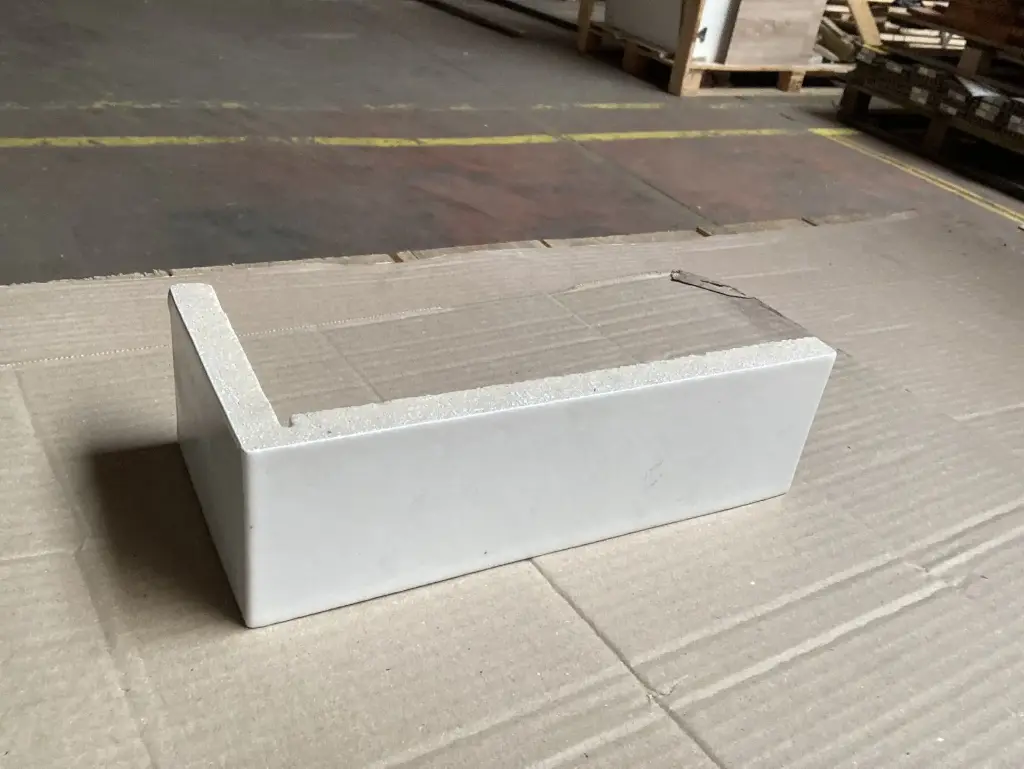 YG02 - Coin carreaux ceramique