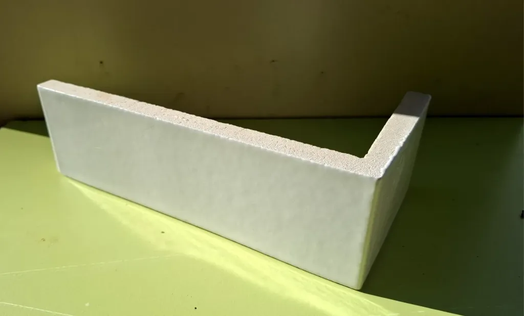 [CT110 Bis] CT110 Bis - Angles carreaux emaillé blanc