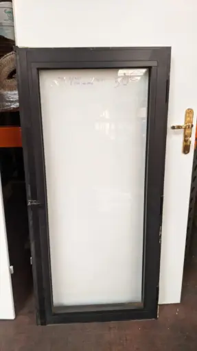 [AK14] AK14 - Fenetre Noir