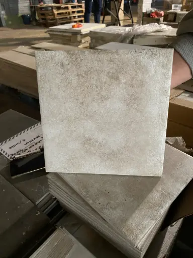 [JA06] JA06 - Carrelage sol