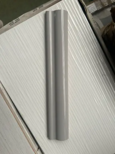 [JT12] JT12 - Moulure pour carrelage 