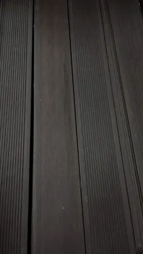 [MT04] MT04 - Lame composite Manhattan Ipe face rainurée 