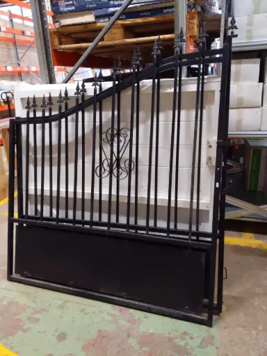 [CT71] CT74 - Portail noir 