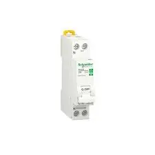 [LM46-079] LM46-079 Disjoncteur PH+N Schneider 10A XP