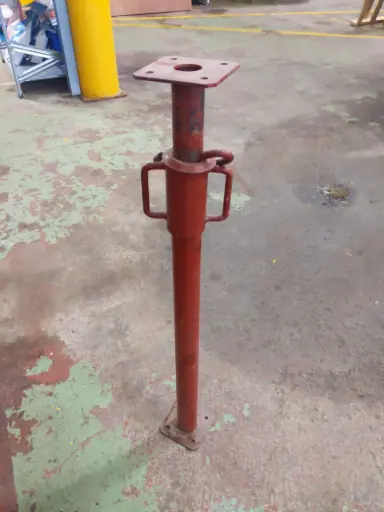 [CT81] CT81 - Etai a écrou 