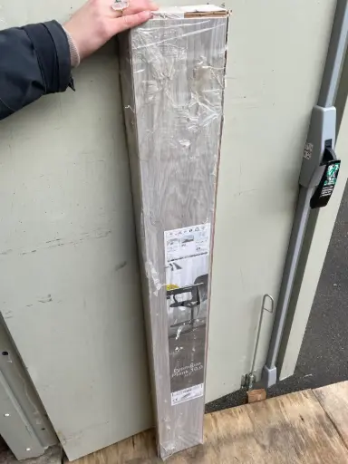 [CT147] CT147 - Parquet stratifié - lot de 8